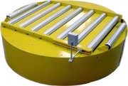 Table tournante avec convoyeur bi-chaînes