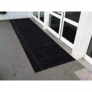 Tapis caillebotis caoutchouc