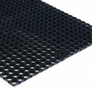 Tapis caillebotis noir
