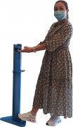 Totem distributeur de gel hydroalcoolique