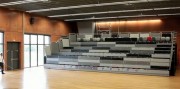 Tribune téléscopique
