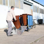 Triporteur collecte déchets