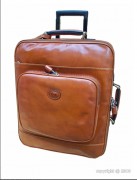 Valise de cabine en cuir coloris caramel