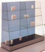 Vitrine d'exposition avec 6 étagères en verre