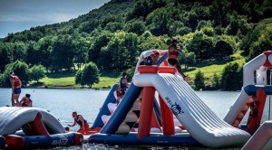 Aire de jeux aquatiques gonflables 105 personnes - Devis sur Techni-Contact.com - 1