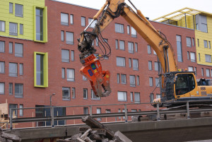 Broyeur béton rotatif 360° pelles 9 à 270 tonnes - Devis sur Techni-Contact.com - 6