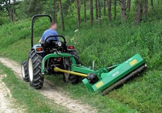 Broyeur d'accotement pour l'herbe et l'élagage - Devis sur Techni-Contact.com - 2