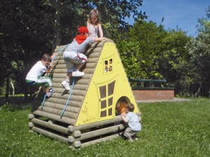 Cabane en bois pour enfants 1 à 12 ans - Devis sur Techni-Contact.com - 3
