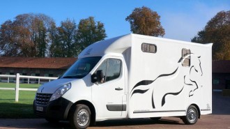 Camion chevaux - Devis sur Techni-Contact.com - 2