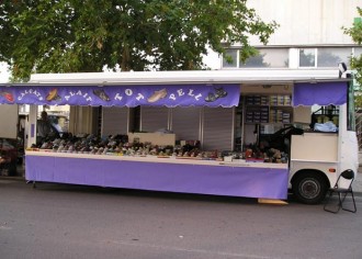 Camion magasin de chaussures - Devis sur Techni-Contact.com - 1