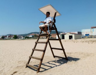 Chaise de surveillance plage - Devis sur Techni-Contact.com - 1