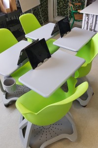 Chaise scolaire multimédia - Arastand - Devis sur Techni-Contact.com - 4