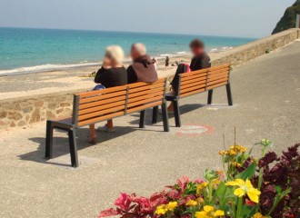 Chaise urbaine à lattes en moabi - Devis sur Techni-Contact.com - 3