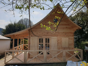 Chalet en bois avec toit 45° - Devis sur Techni-Contact.com - 1