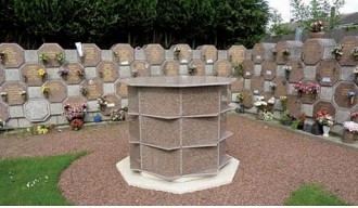 Columbarium à forme hexagonale - Devis sur Techni-Contact.com - 1