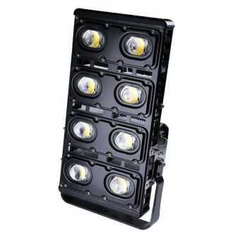 Eclairage led pour stade 350W - Devis sur Techni-Contact.com - 1