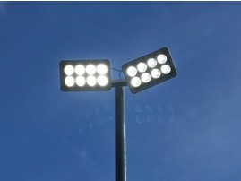 Éclairage sportif pour court de tennis - Devis sur Techni-Contact.com - 4