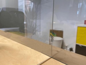 Écran de protection plexiglas - Devis sur Techni-Contact.com - 2