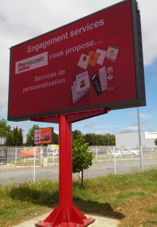 Ecran publicitaire LED extérieur - Devis sur Techni-Contact.com - 1