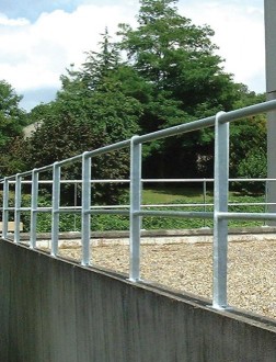 Garde corps aluminium pour terrasse - Devis sur Techni-Contact.com - 1