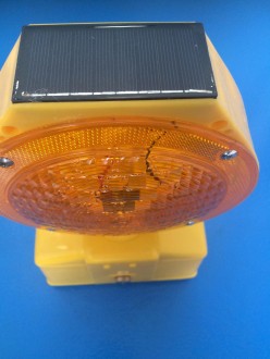 Lampe de signalisation solaire rechargeable - Devis sur Techni-Contact.com - 4