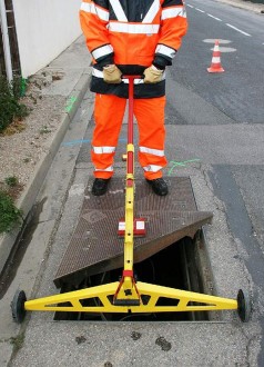 Manipulateur de plaque d'égout - Devis sur Techni-Contact.com - 2