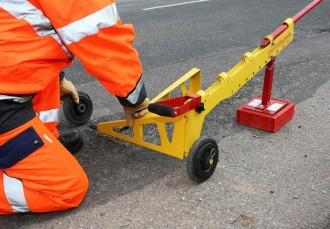 Manipulateur de plaque d'égout - Devis sur Techni-Contact.com - 4