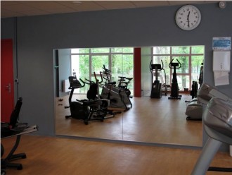 Miroir plat pour salle de fitness - Devis sur Techni-Contact.com - 1