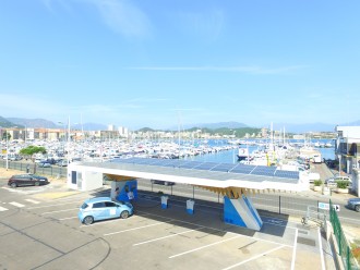 Parasol station bornes recharge véhicules électriques - Devis sur Techni-Contact.com - 2