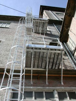 Passerelle sur mesure - Devis sur Techni-Contact.com - 2