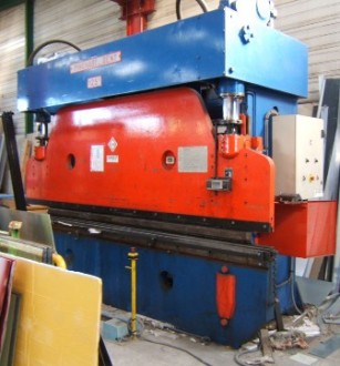 Presse plieuse hydraulique 125 Tonnes - Devis sur Techni-Contact.com - 1