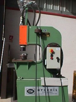 Presses hydrauliques HYDROIL 15 Tonnes - Devis sur Techni-Contact.com - 1