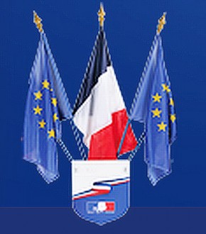 Support porte drapeau - Devis sur Techni-Contact.com - 1