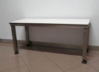 Table d'atelier en inox - Devis sur Techni-Contact.com - 1