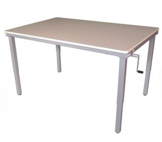 Table de travail à 4 pieds - Devis sur Techni-Contact.com - 1