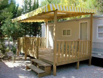 Terrasse bois mobilhome couverte - Devis sur Techni-Contact.com - 1