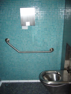 Toilettes interieur double plus urinoir en inox - Devis sur Techni-Contact.com - 1