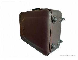 Valise en cuir grainé de coloris brun foncé - Devis sur Techni-Contact.com - 2
